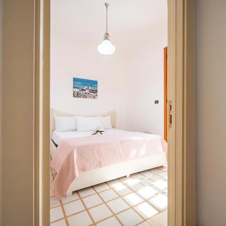 Retreat Dell'orso - Per Vacanze In Centro - Frontemare Apartment