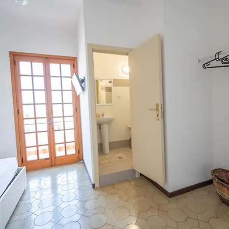 Appartement Retreat Dell'orso - Per Vacanze In Centro - Frontemare