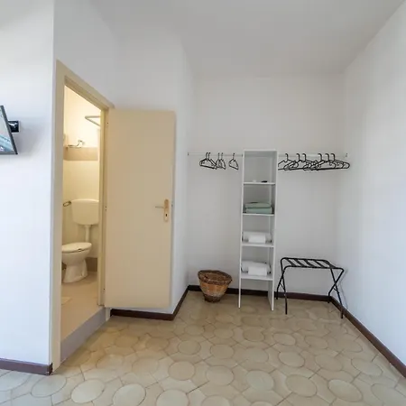 Retreat Dell'orso - Per Vacanze In Centro - Frontemare *
