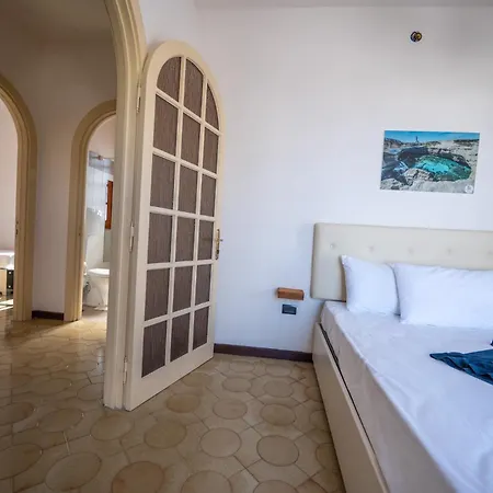 Retreat Dell'orso - Per Vacanze In Centro - Frontemare Torre dell'Orso