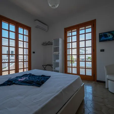 Retreat Dell'orso - Per Vacanze In Centro - Frontemare * Torre dell'Orso