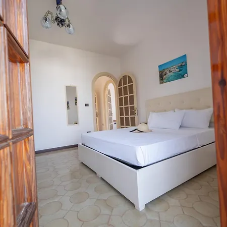 Retreat Dell'orso - Per Vacanze In Centro - Frontemare Apartment *