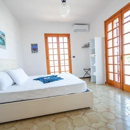Retreat Dell'orso - Per Vacanze In Centro - Frontemare Torre dell'Orso