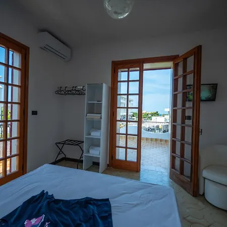 Retreat Dell'orso - Per Vacanze In Centro - Frontemare Torre dell'Orso